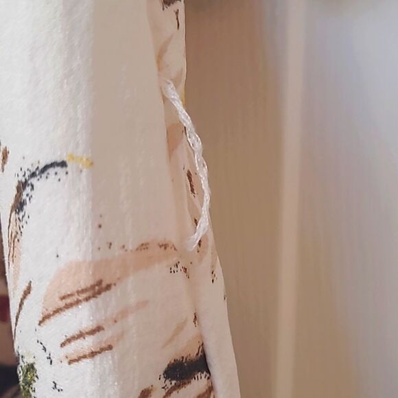 3 for $10! Floral off the Shoulder top - Picture 4 of 6